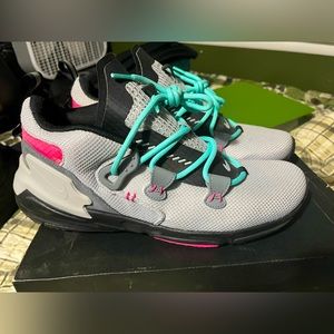 Nike the10th Miami Beach colorway